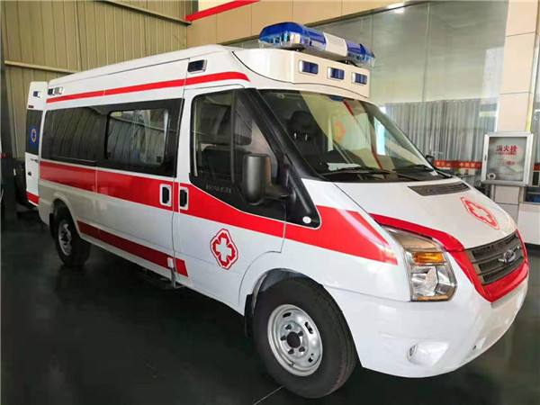 阜阳福特V362救护车